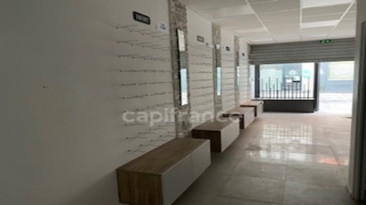 Ma-Cabane - Location Local commercial ROUBAIX, 46 m²