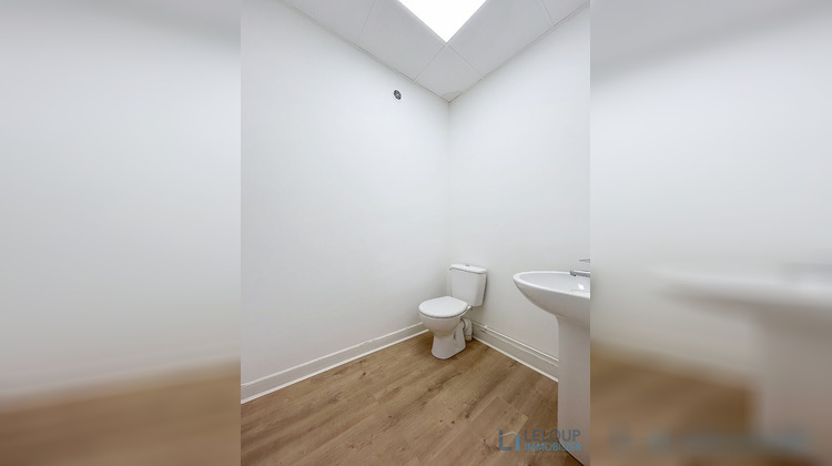 Ma-Cabane - Location Local commercial ROUEN, 57 m²