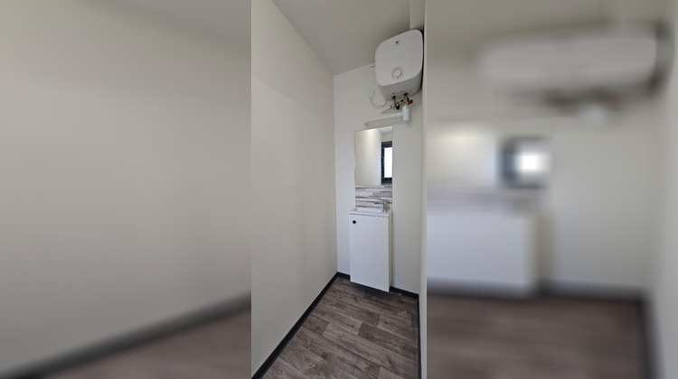 Ma-Cabane - Location Local commercial ROUFFIAC-TOLOSAN, 108 m²