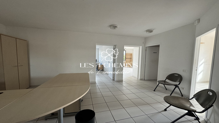 Ma-Cabane - Location Local commercial Rousset, 76 m²