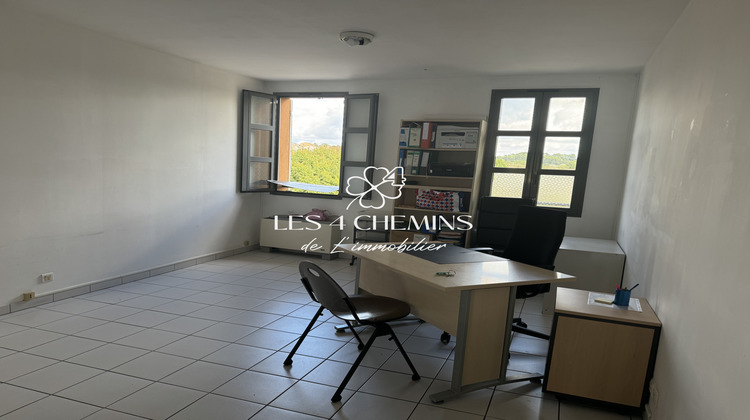 Ma-Cabane - Location Local commercial Rousset, 76 m²
