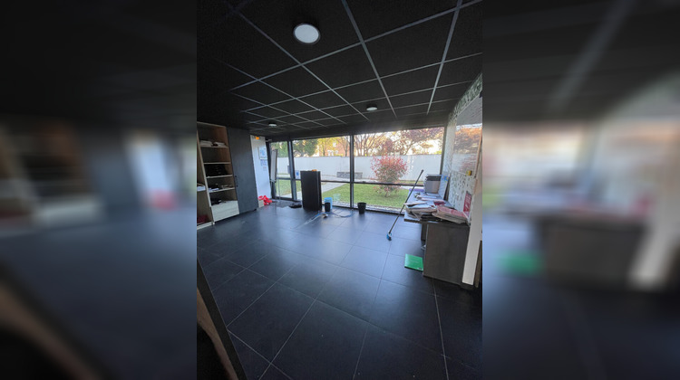 Ma-Cabane - Location Local commercial RUMILLY, 223 m²