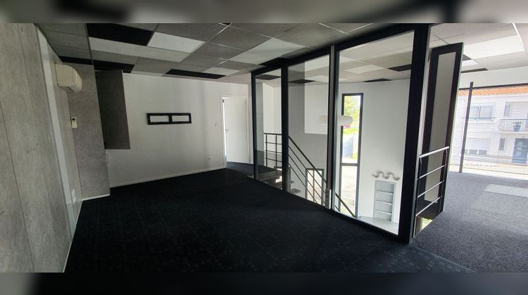 Ma-Cabane - Location Local commercial Sables d'Olonne, 118 m²