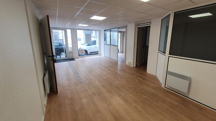 Ma-Cabane - Location Local commercial Sables d'Olonne, 95 m²
