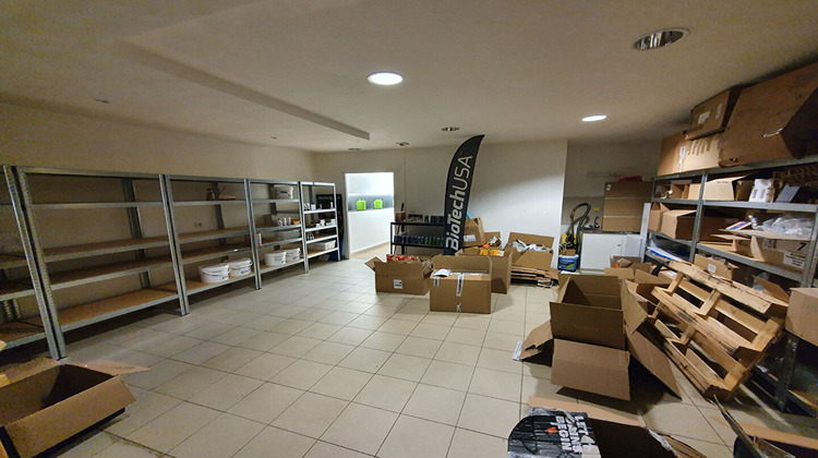 Ma-Cabane - Location Local commercial Sables d'Olonne, 111 m²