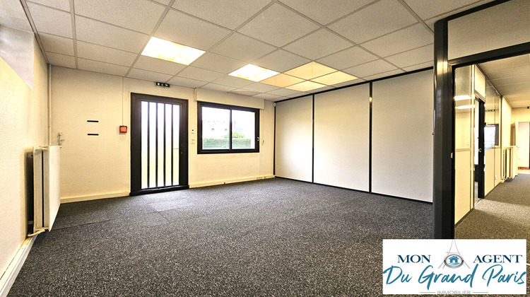 Ma-Cabane - Location Local commercial SACLAY, 186 m²