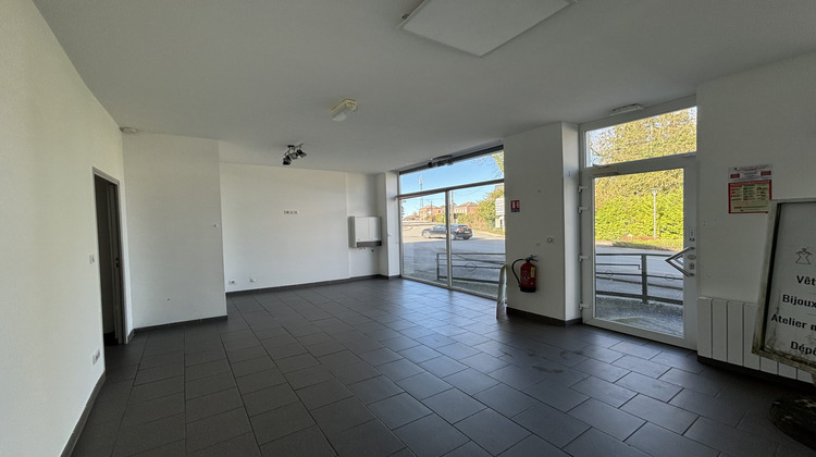 Ma-Cabane - Location Local commercial Sains-du-Nord, 25 m²