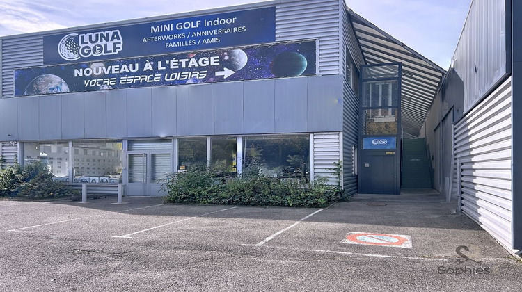 Ma-Cabane - Location Local commercial Saint-Égrève, 375 m²