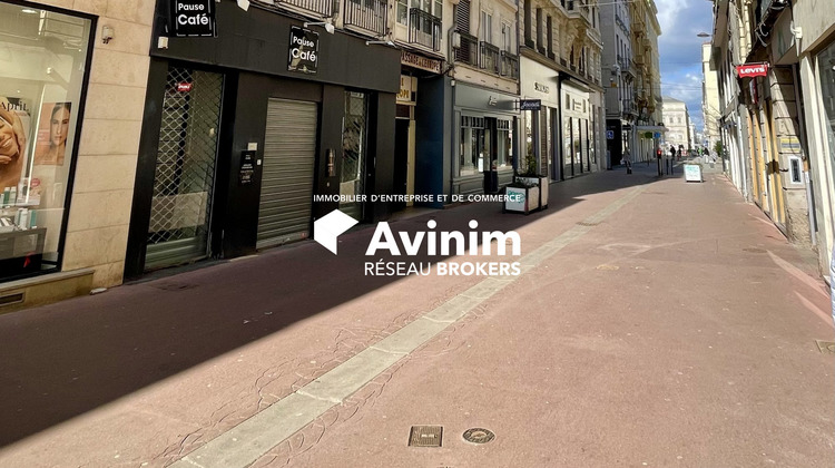 Ma-Cabane - Location Local commercial Saint-Étienne, 130 m²