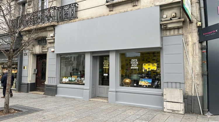 Ma-Cabane - Location Local commercial Saint-Étienne, 54 m²