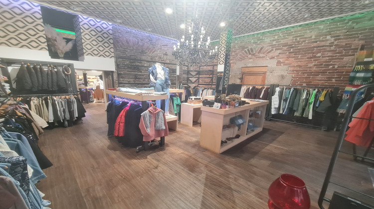 Ma-Cabane - Location Local commercial Saint-Étienne, 80 m²
