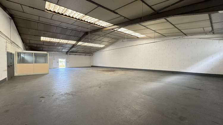 Ma-Cabane - Location Local commercial Saint-Étienne, 175 m²