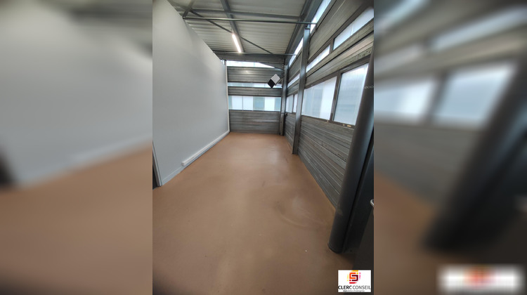 Ma-Cabane - Location Local commercial Saint-Étienne-du-Rouvray, 161 m²