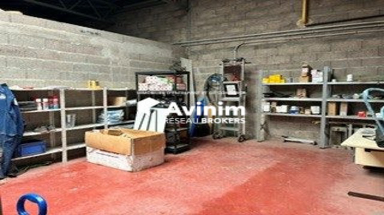 Ma-Cabane - Location Local commercial Saint-Étienne-lès-Remiremont, 432 m²