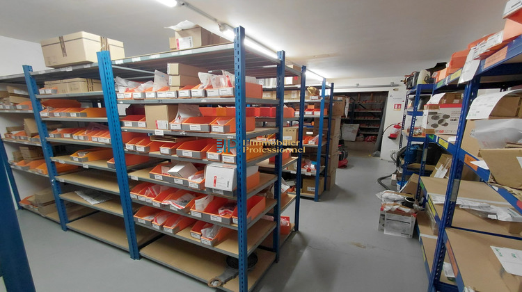 Ma-Cabane - Location Local commercial Saint-Évarzec, 360 m²