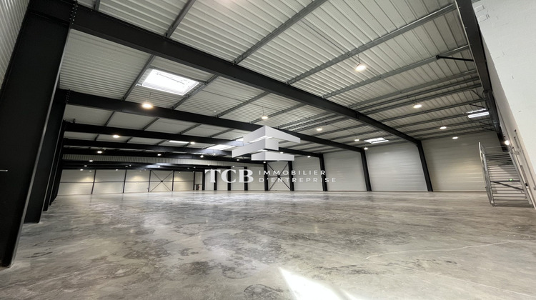 Ma-Cabane - Location Local commercial Saint-Aignan-Grandlieu, 2296 m²