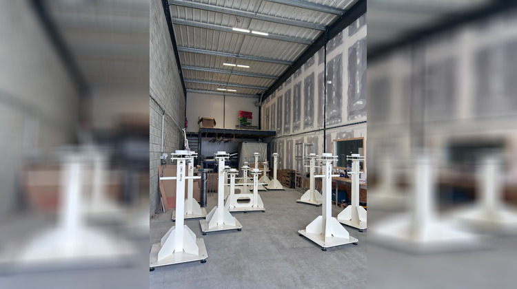 Ma-Cabane - Location Local commercial SAINT-AIGNAN-GRANDLIEU, 300 m²