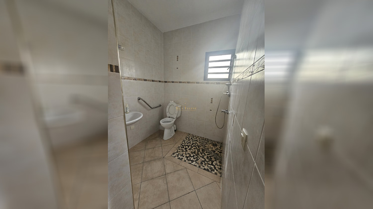 Ma-Cabane - Location Local commercial Saint-André, 52 m²