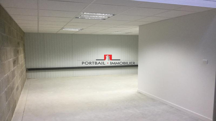 Ma-Cabane - Location Local commercial Saint-André-de-Cubzac, 156 m²