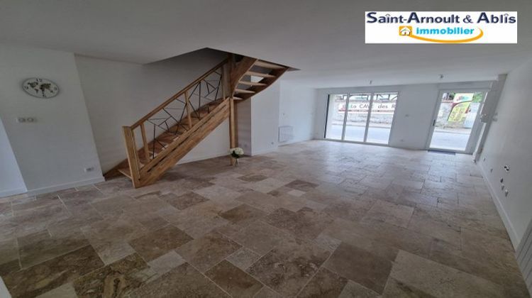 Ma-Cabane - Location Local commercial Saint-Arnoult-en-Yvelines, 83 m²