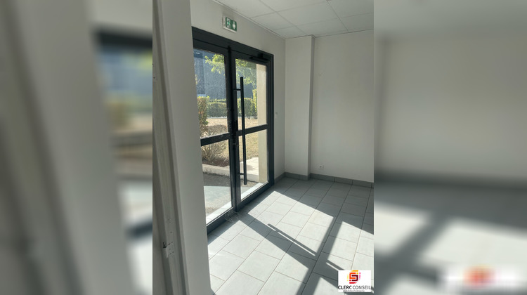 Ma-Cabane - Location Local commercial Saint-Aubin-sur-Gaillon, 281 m²