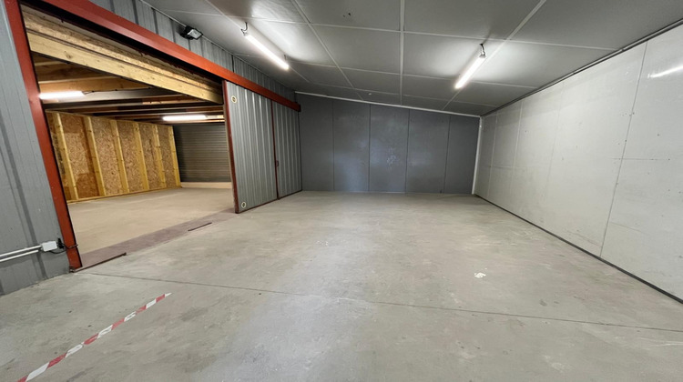 Ma-Cabane - Location Local commercial Saint-Avé, 100 m²