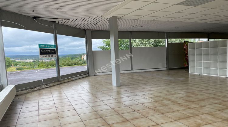 Ma-Cabane - Location Local commercial SAINT-AVOLD, 220 m²