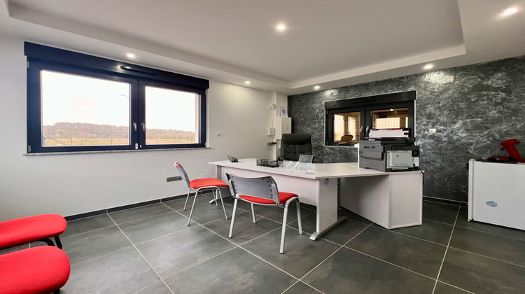 Ma-Cabane - Location Local commercial SAINT-AVOLD, 200 m²