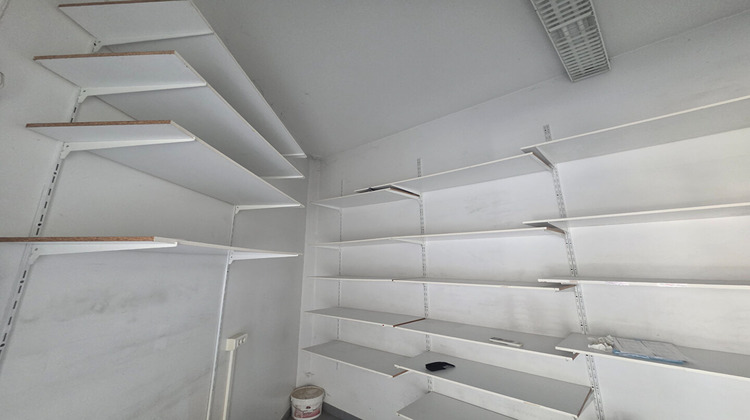 Ma-Cabane - Location Local commercial SAINT-AVOLD, 57 m²