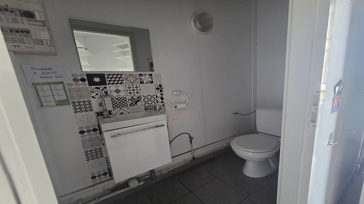 Ma-Cabane - Location Local commercial SAINT-AVOLD, 57 m²