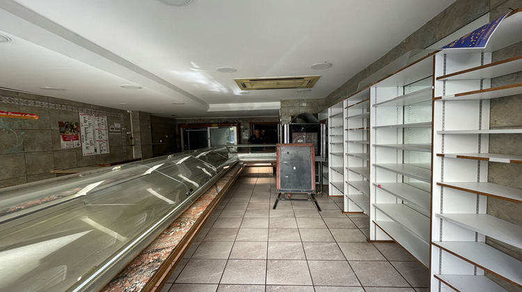 Ma-Cabane - Location Local commercial SAINT-AVOLD, 360 m²