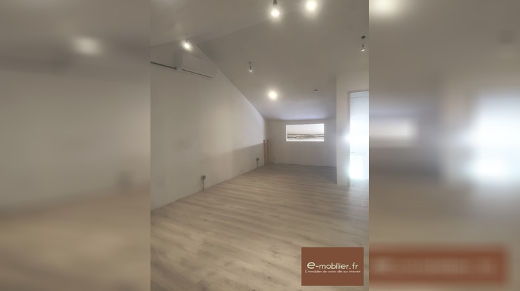 Ma-Cabane - Location Local commercial Saint-Baldoph, 62 m²