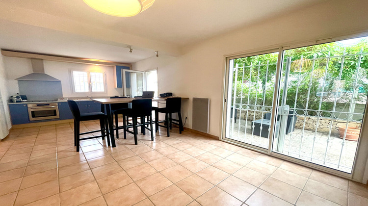 Ma-Cabane - Location Local commercial SAINT-CANNAT, 95 m²