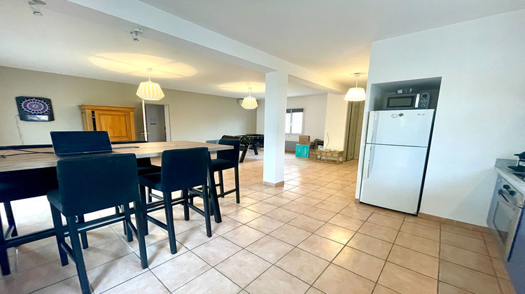 Ma-Cabane - Location Local commercial SAINT-CANNAT, 95 m²