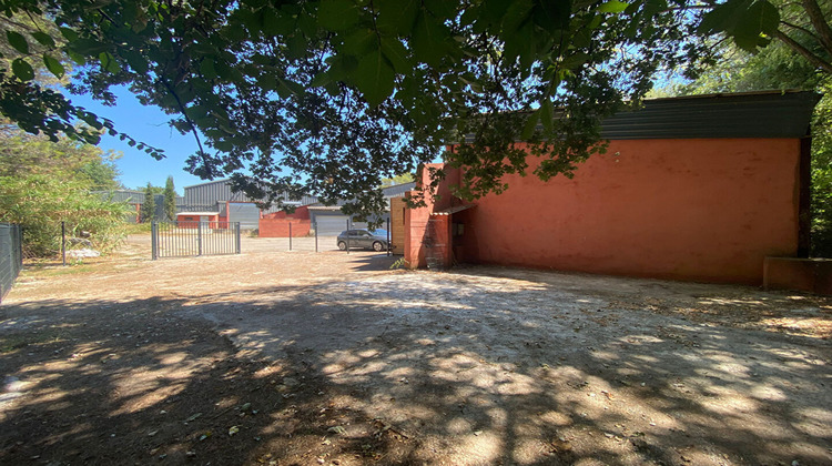 Ma-Cabane - Location Local commercial SAINT-CANNAT, 280 m²