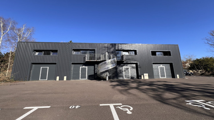 Ma-Cabane - Location Local commercial SAINT CHERON, 109 m²