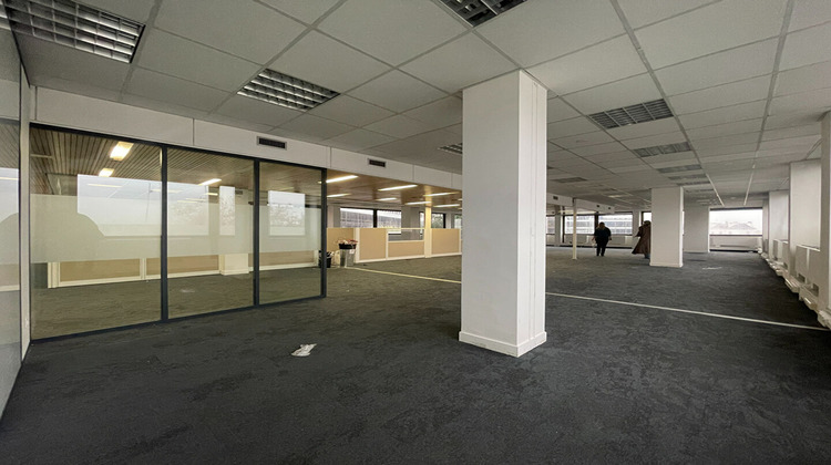 Ma-Cabane - Location Local commercial SAINT-CLOUD, 542 m²