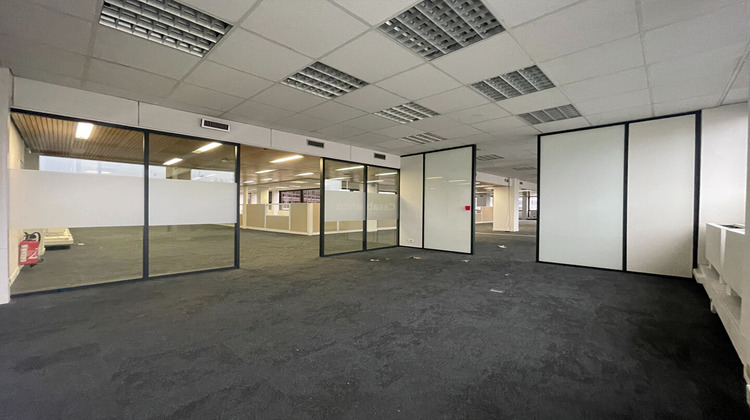 Ma-Cabane - Location Local commercial SAINT-CLOUD, 542 m²