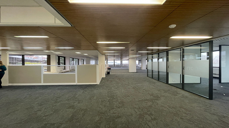 Ma-Cabane - Location Local commercial SAINT-CLOUD, 542 m²