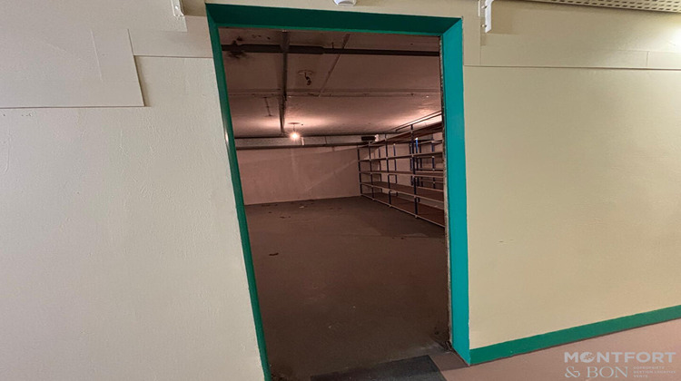 Ma-Cabane - Location Local commercial SAINT-CLOUD, 52 m²
