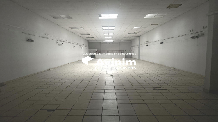 Ma-Cabane - Location Local commercial Saint-Denis, 853 m²