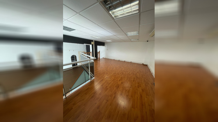 Ma-Cabane - Location Local commercial Saint-Denis, 110 m²