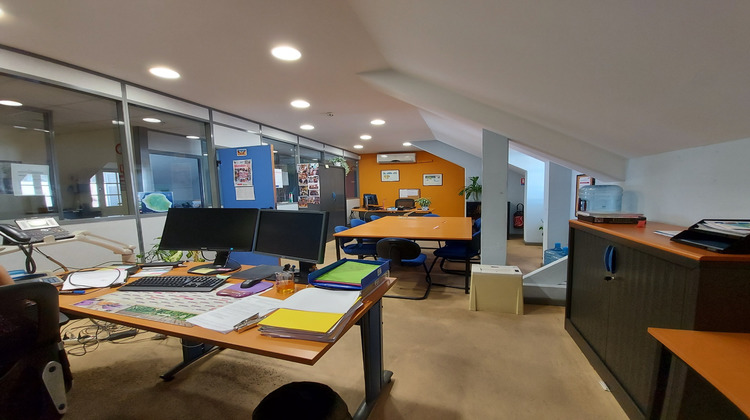 Ma-Cabane - Location Local commercial Saint-Denis, 150 m²