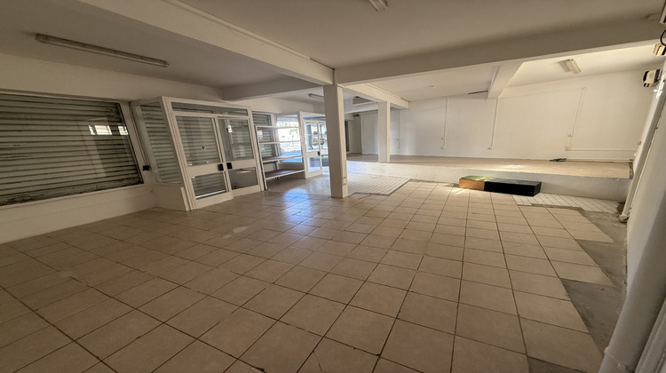 Ma-Cabane - Location Local commercial Saint-Denis, 80 m²