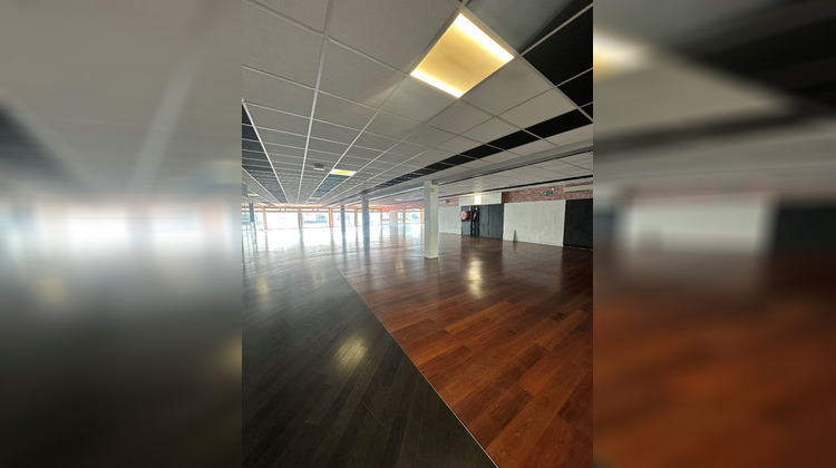 Ma-Cabane - Location Local commercial SAINT-DENIS, 955 m²