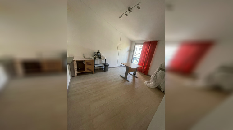 Ma-Cabane - Location Local commercial Saint-Denis, 25 m²