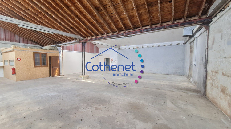 Ma-Cabane - Location Local commercial Saint-Denis-de-Cabanne, 170 m²