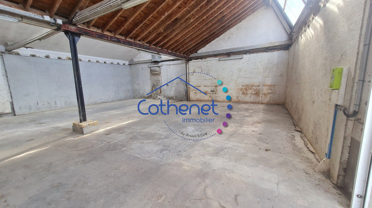 Ma-Cabane - Location Local commercial Saint-Denis-de-Cabanne, 170 m²