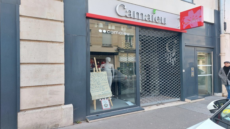 Ma-Cabane - Location Local commercial Saint-Dizier, 245 m²