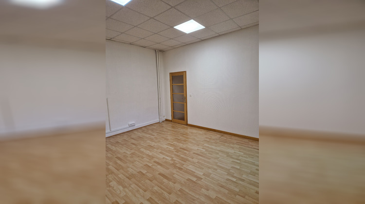 Ma-Cabane - Location Local commercial SAINT-ETIENNE, 116 m²